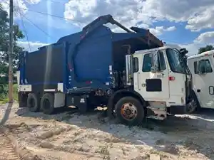 Salvage 2012 Autocar Xpeditor - 12400426