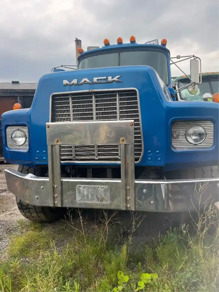 Mack Rb688s Salvage 1998 Mack RB688S Truck Delivery For Parts | Port Perry, Ontario ...