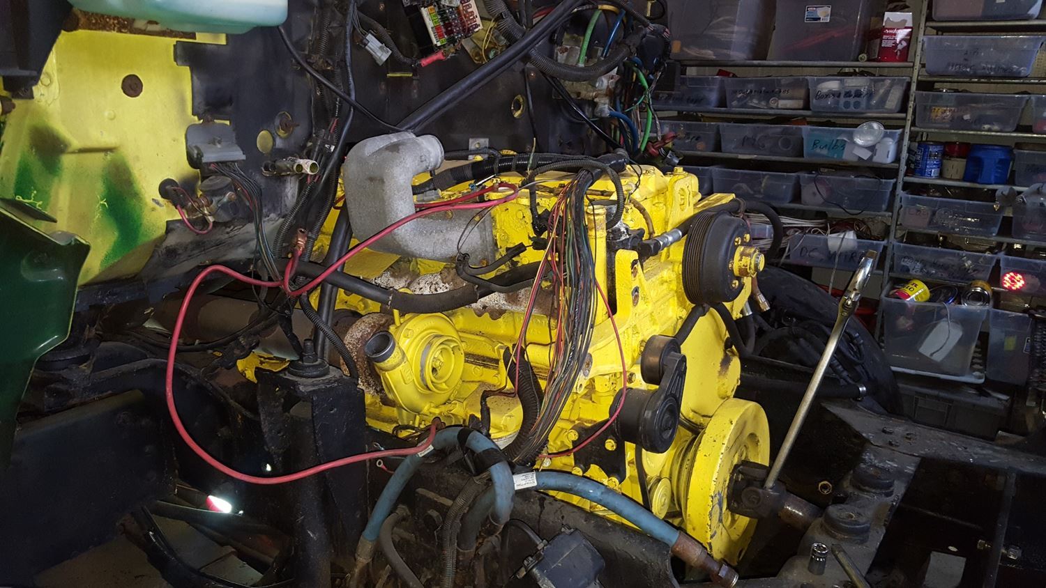 Freightliner  FLD120