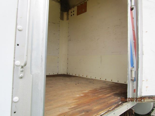 Image 6 of part 2001 Kenworth T800 Truck for Parts