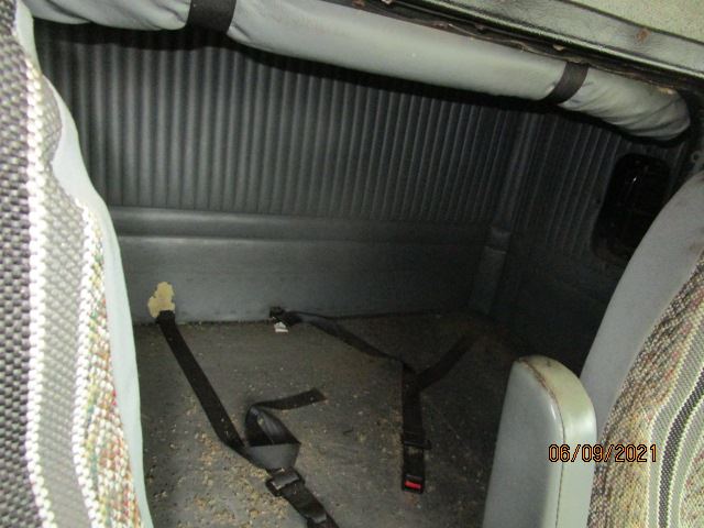 Image 15 of part 2001 Kenworth T800 Truck for Parts