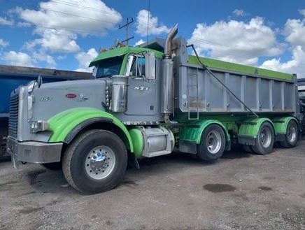 Image 1 of part 2004 Peterbilt 378 Truck for Parts