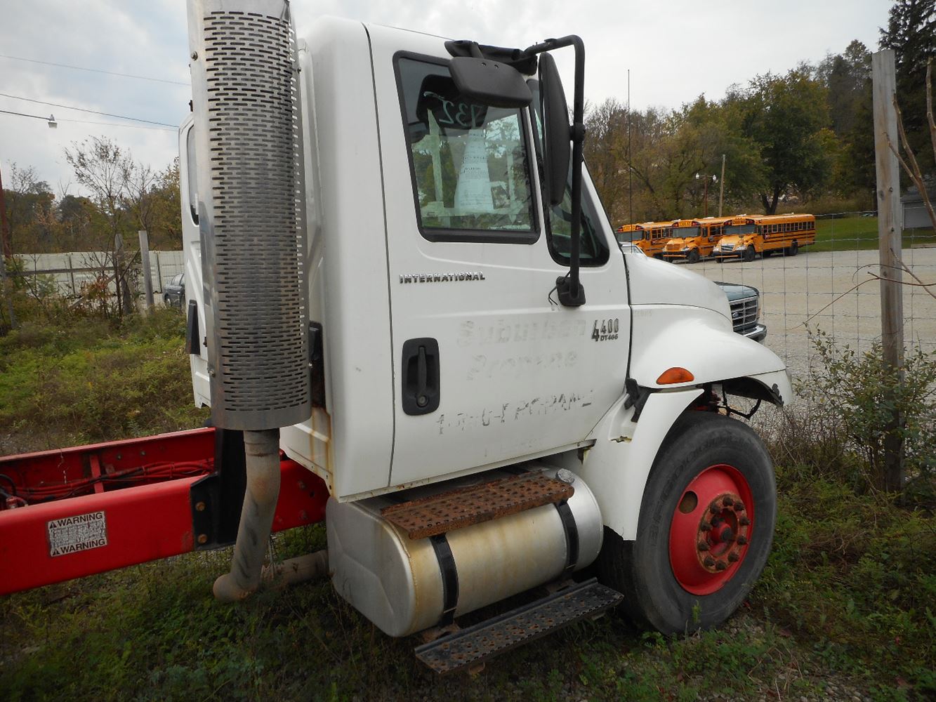 Salvage 2006 International 4400 Truck Delivery  image 2