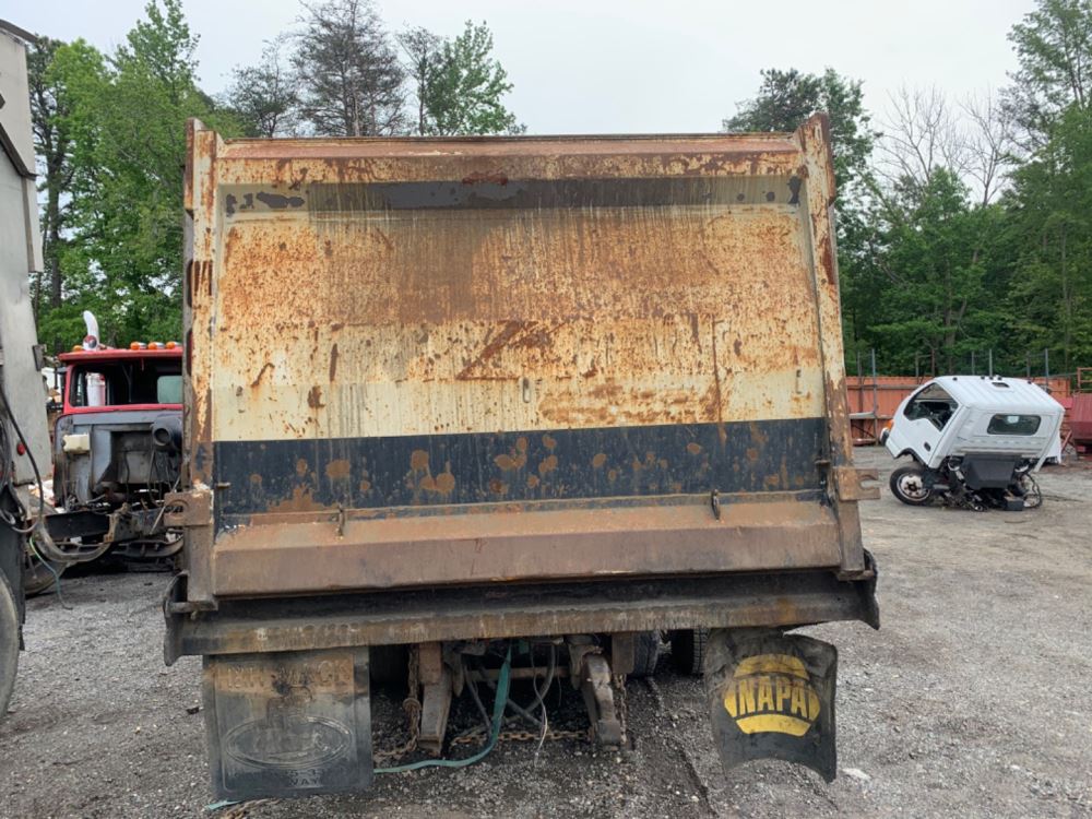 Image 6 of part 2006 Peterbilt 357 Truck for Parts