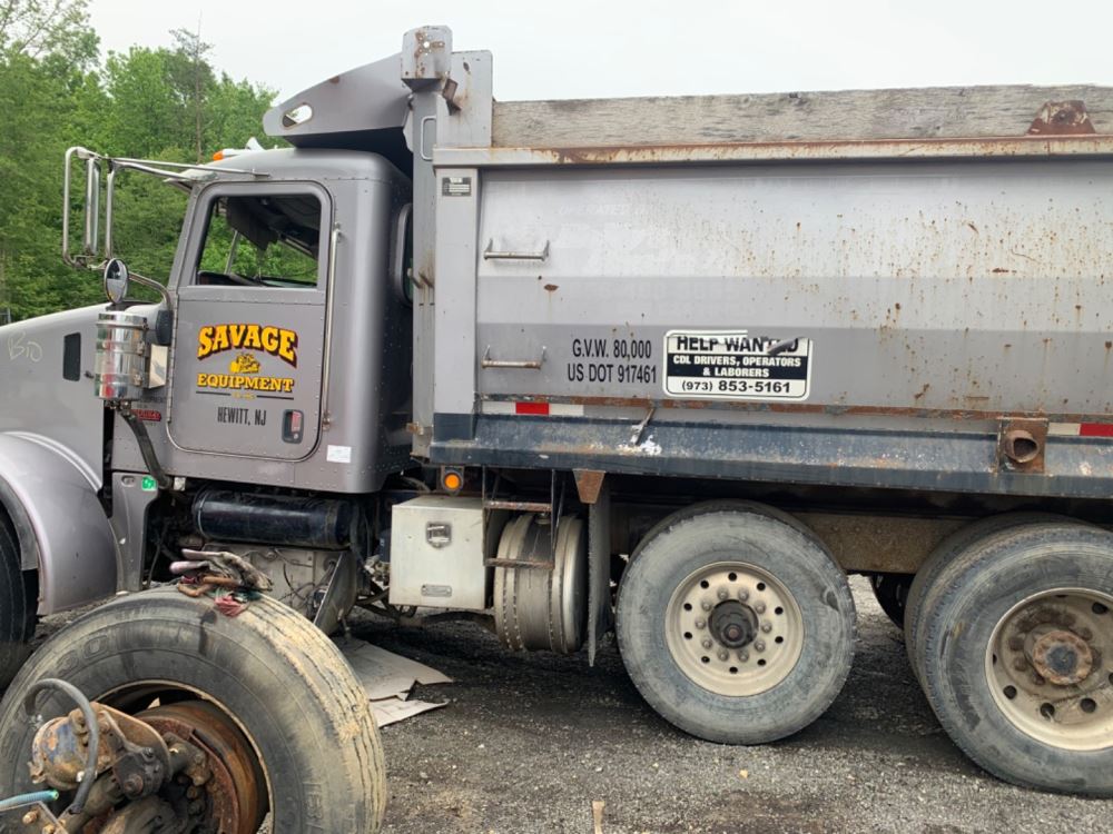Image 5 of part 2006 Peterbilt 357 Truck for Parts
