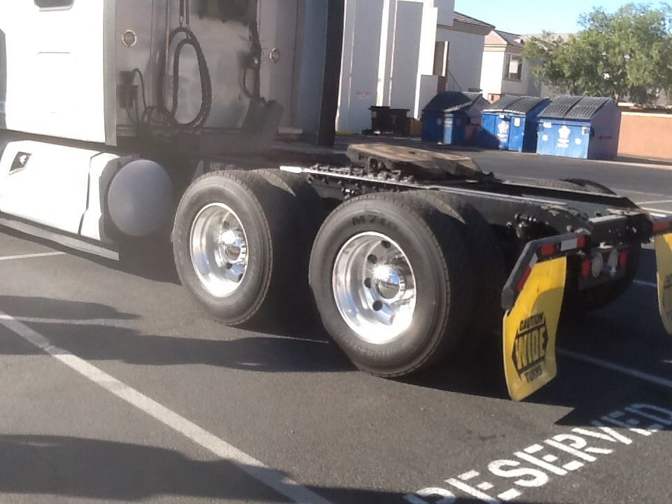 Used 2012 Kenworth T700 Conv  image 3