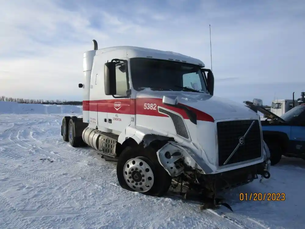 Volvo  VNL