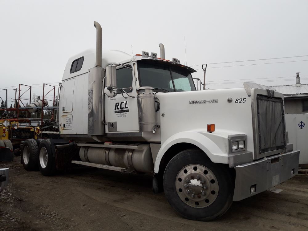 Salvage 1997 Western Star 4900E Truck Tractor For Parts Prince British Columbia