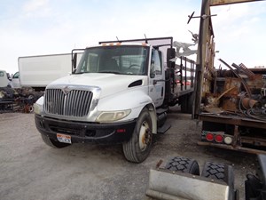 Salvage 2006 International 4400 - 740