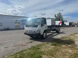 Complete 2007 Isuzu NPR-HD - 1090