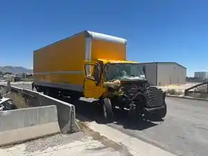 Salvage 2018 Freightliner M2 106 - 1093