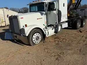 Salvage 1990 International F-9370 - PP-1600