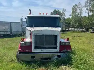 Salvage 1992 White WIM - SV-1536
