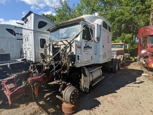 Salvage 1999 International 9200 - SV-573