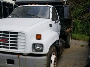 Salvage 2000 GMC C7500 - CV-224