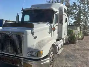 Salvage 2002 International 9200I - SV-1298