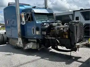Salvage 2004 Peterbilt 379 - SV-1460