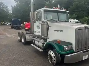 Salvage 2005 Western Star 4900 FA - SV-1509