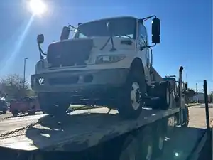 2006 International 4400 Truck for Parts (Stock #SV-1341)) Part Image
