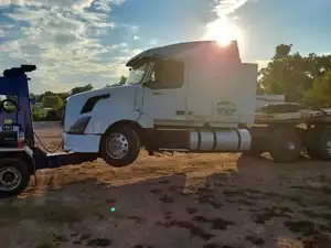 Salvage 2006 Volvo VNL - PP-834
