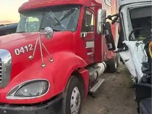 2007 Freightliner Columbia 120 Truck for Parts (Stock #SV-1296)) Part Image