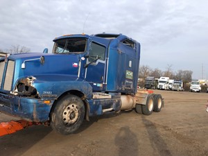 Salvage 2007 Kenworth T600 - SV-121