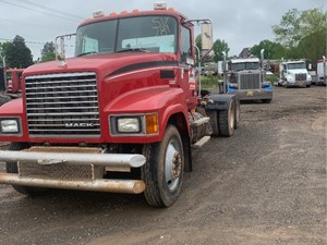 Salvage 2008 Mack CHU613 - SV-789