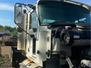 Salvage 2009 Mack CHU613 - SV-1449