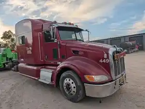 Salvage 2009 Peterbilt 386 - SV-1574