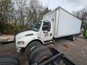 Salvage 2012 Freightliner M2 106 - SV-1347