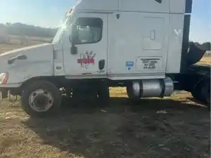 Salvage 2013 Freightliner Cascadia 125 - PP-1578