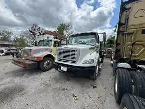 Salvage 2013 Freightliner M2 112 Medium Duty - SV-1521