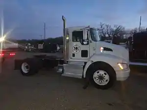 Salvage 2013 Kenworth T370 - PP-1606