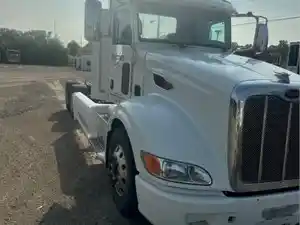 Salvage 2013 Peterbilt 386 - SV-1466