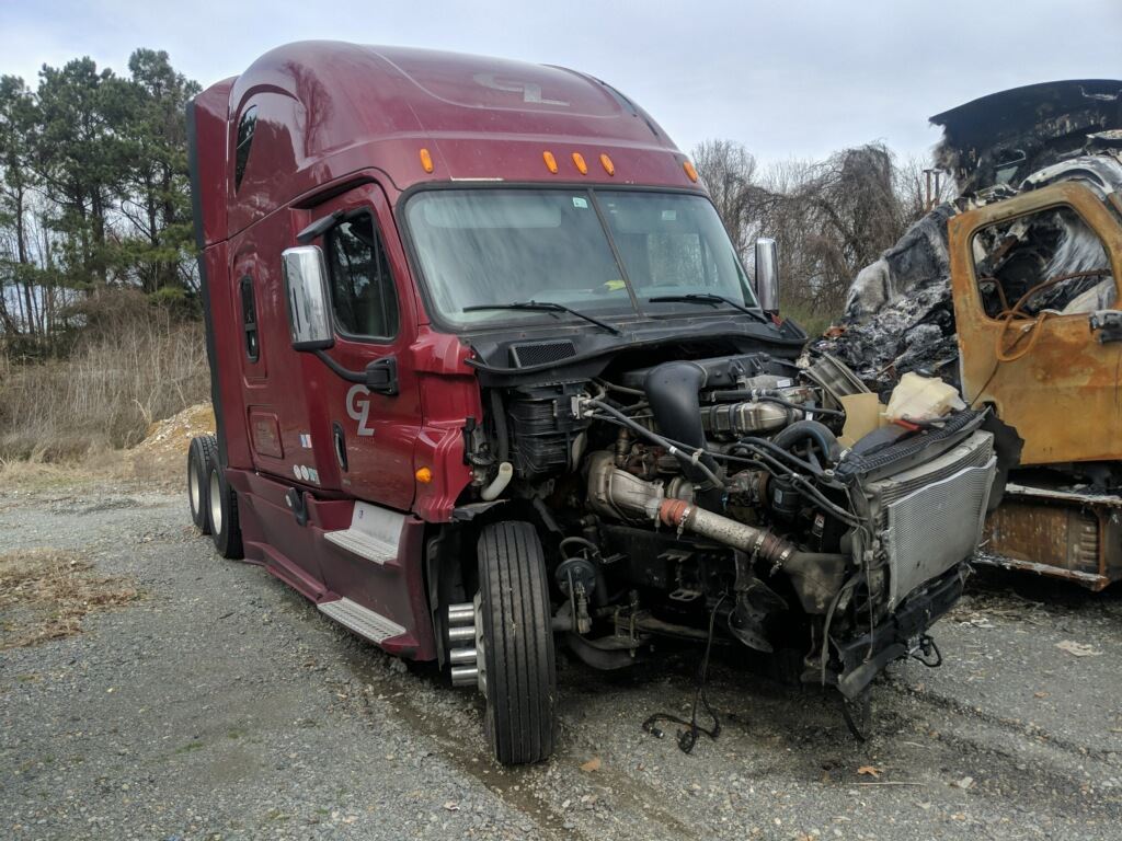 Salvage 2014 Freightliner Cascadia 125 Truck Tractor For Parts Alma, Arkansas, United States