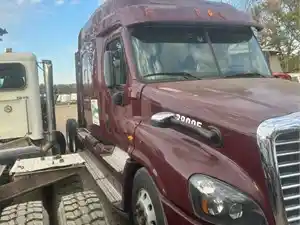 2015 Freightliner Cascadia 125 Truck for Parts (Stock #SV-1316)) Part Image