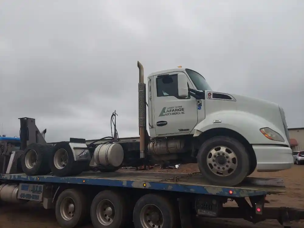 Salvage 2015 Kenworth T680 Truck Tractor For Parts Alma, Arkansas