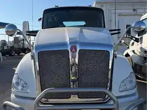 Salvage 2017 Kenworth T680 - SV-1631