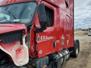 2018 Freightliner Cascadia 126 Truck for Parts (Stock #SV-756)) Part Image