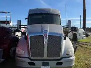 Salvage 2018 Kenworth T680 - PP-1572