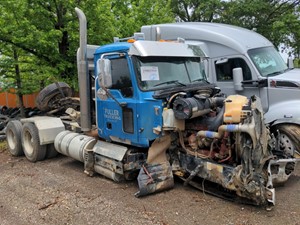 Salvage 2019 Mack CHU613 - SV-575