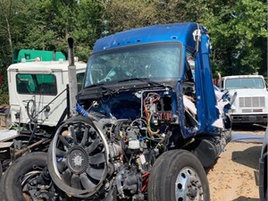 Salvage 2020 Kenworth T680 - SV-452