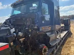 Salvage 2021 Peterbilt 579 - SV-1570