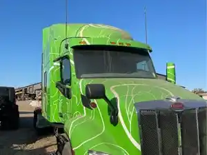 Salvage 2022 Peterbilt 579 - SV-1320