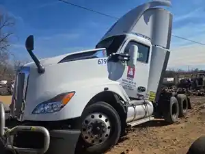 Salvage 2023 Kenworth T680 - SV-1628