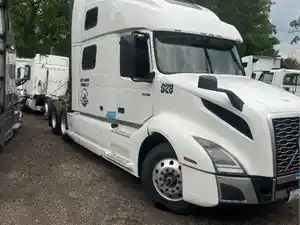 Salvage 2023 Volvo VNL - SV-1457