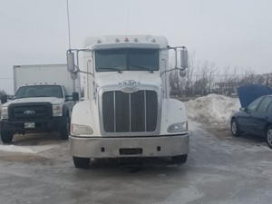 2009 Peterbilt 386 Truck for Parts (Stock #21)) Part Image