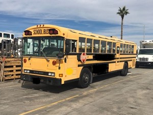 Salvage 2000 Blue Bird All American/All Canadian - SV-1684