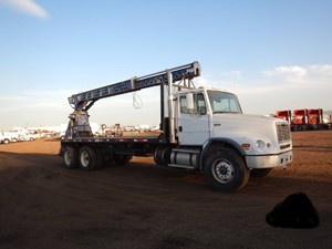 Complete 2002 Freightliner FL112 - SV-1669