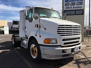 Salvage 2003 Sterling A9500 - SV-1523